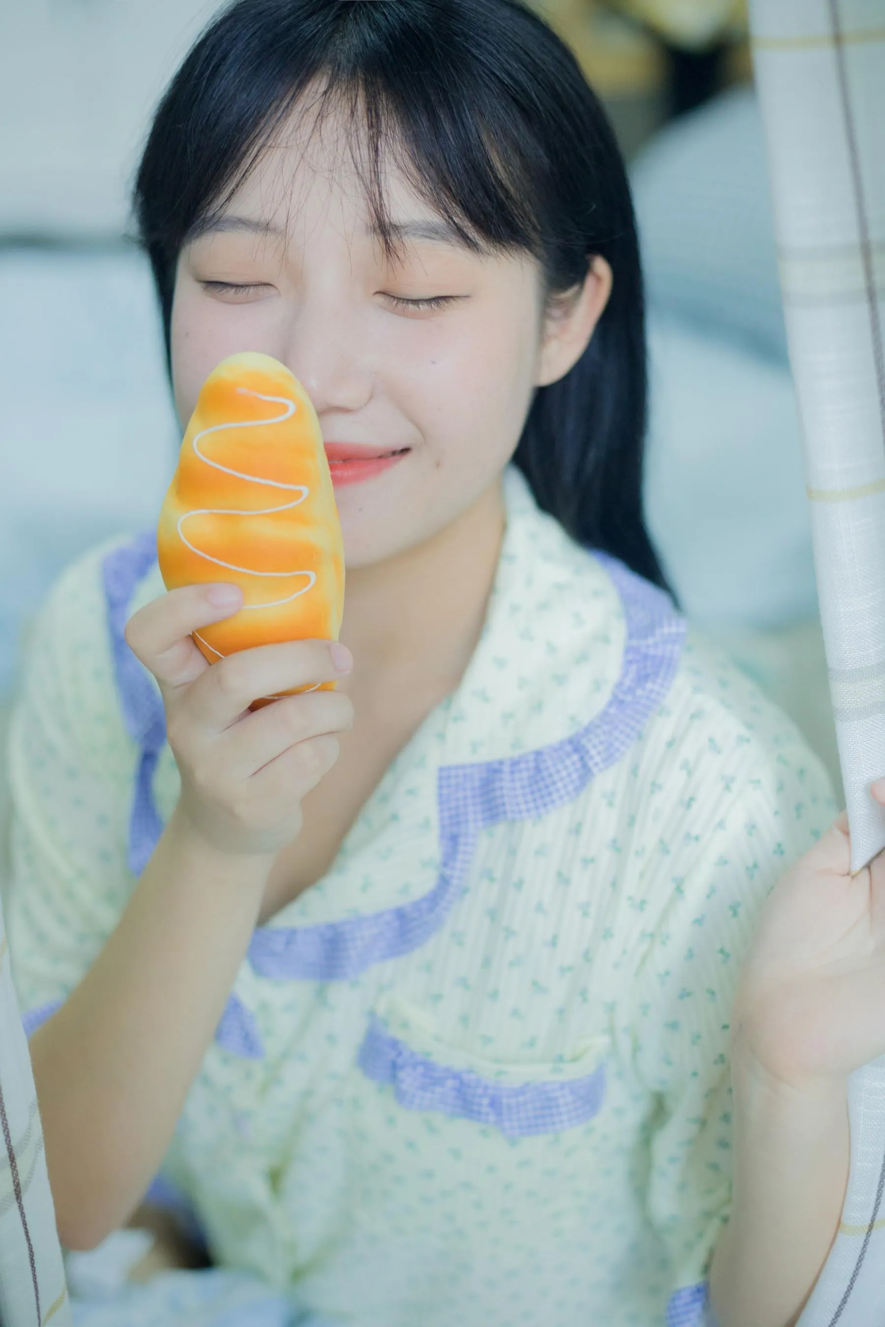 [YITUYU艺图语]2022.07.14 早起开心一天 欧包包包 [27P]插图
